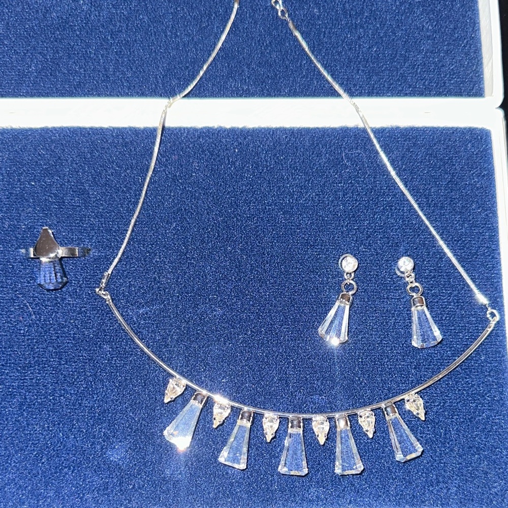Preciosa CZECH Crystal 4pc set NWT